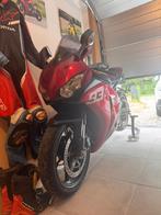 Honda cbr1000rr, Motoren, Motoren | Honda, Sportuitlaat, 4 cilinders, Motorrijbewijs A, Bedrijf