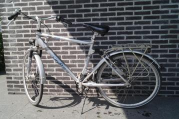 herenfiets beschikbaar voor biedingen