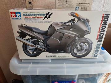 Modélisme MOTO, Enlèvement, Comme neuf, Tamiya