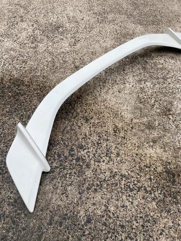 Gt86 spoiler beschikbaar voor biedingen