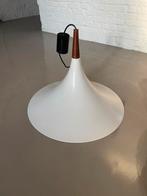 Vintage trompetlamp jaren ‘60, Huis en Inrichting, Lampen | Hanglampen, Gebruikt, Postmodern, Ophalen of Verzenden, Metaal