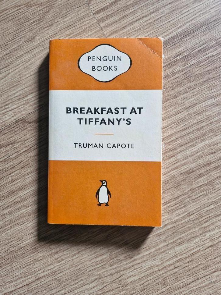 Boek Truman Capote - Breakfast at Tiffany's, Boeken, Literatuur, Gelezen, Ophalen of Verzenden