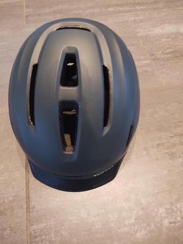 Fietshelm Giro beschikbaar voor biedingen