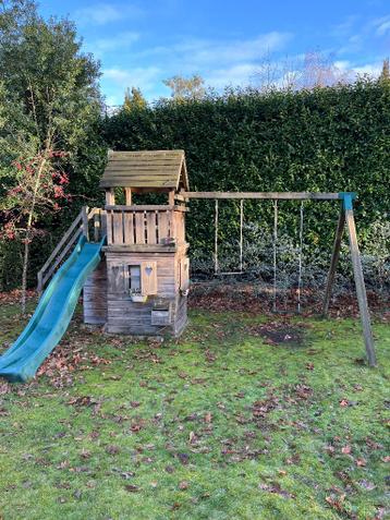 Gratis speelhuis schommel