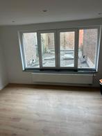 Appartement a louer Schaerbeek pour un couple, Immo, Appartementen en Studio's te huur, Brussel