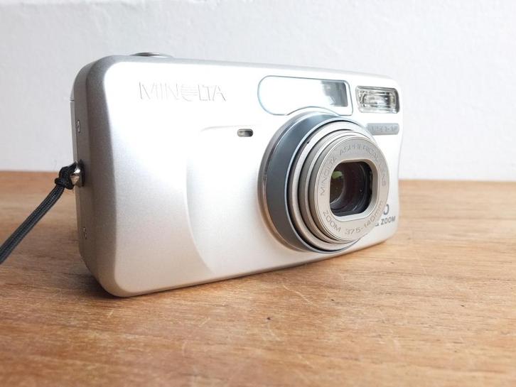 Minolta Riva zoom 140, TV, Hi-fi & Vidéo, Appareils photo analogiques, Utilisé, Compact, Minolta, Enlèvement