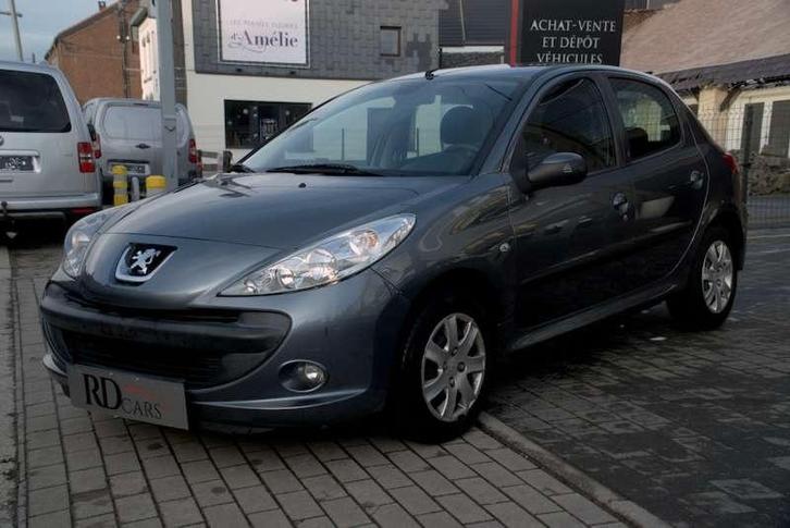 PEUGEOT 206+ AIRCO * 46000KM*GARANTIE 12 MOIS, Autos, Peugeot, Entreprise, Achat, Airbags, Air conditionné, Ordinateur de bord