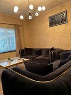 Mooie moderne sofa mag weg wegens aankoop nieuwe, Huis en Inrichting, Zetels | Zetels, Minder dan 150 cm, Rechte bank, Stof, Vierpersoons of meer