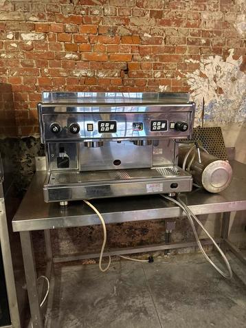 Espresso machine beschikbaar voor biedingen
