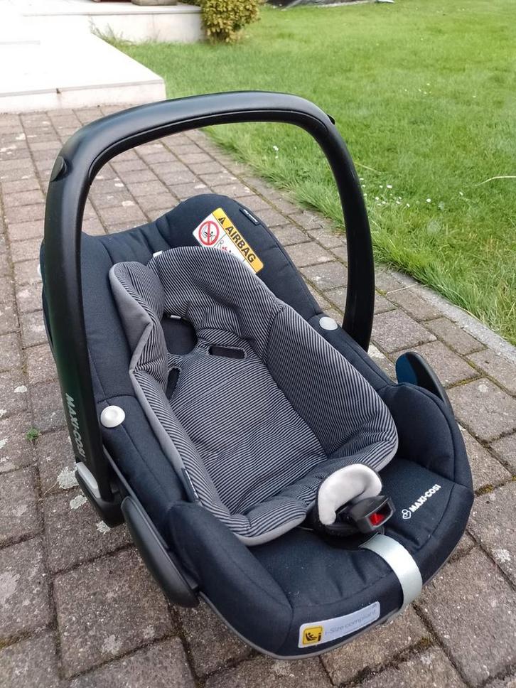 Mountain buggy compleet, Enfants & Bébés, Buggys, Maxi-Cosi, Protection de pluie, Couverture pieds, Enlèvement