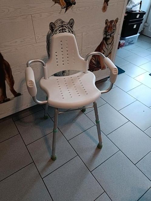 Chaise de douche 2 en 1 avec 4 pieds réglables (nikel), Diversen, Verpleegmiddelen, Ophalen