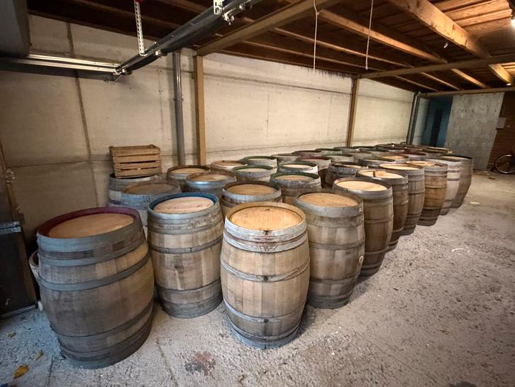 Wijnvaten 225L (grote partij / lot), Tuin en Terras, Regentonnen, Zo goed als nieuw, Ophalen