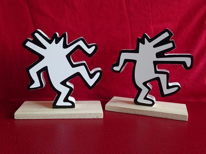 Serre-livres/objet décoratif Keith Haring Dancing Dogs, Antiquités & Art, Art | Objets design, Enlèvement ou Envoi