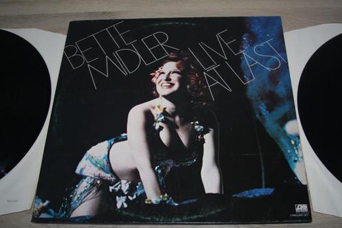 Langspeelplaat , Dubbel , Bette Midler , Live At Last , 1977, Cd's en Dvd's, Vinyl | Pop, Zo goed als nieuw, 1960 tot 1980, 12 inch