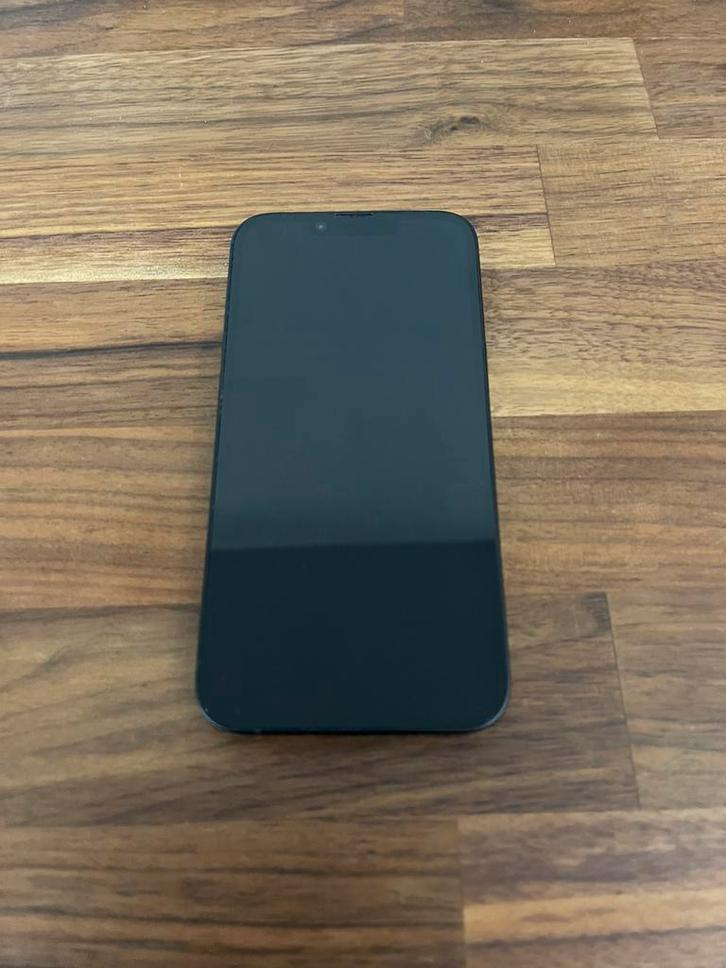 New/Neuf Iphone 16e 256GB, Télécoms, Téléphonie mobile | Apple iPhone, Comme neuf, 256 GB, Sans abonnement, Avec simlock (verrouillage SIM)