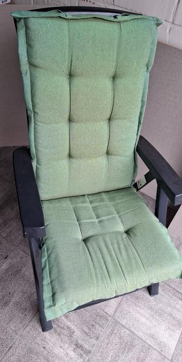 Tuinstoelen beschikbaar voor biedingen