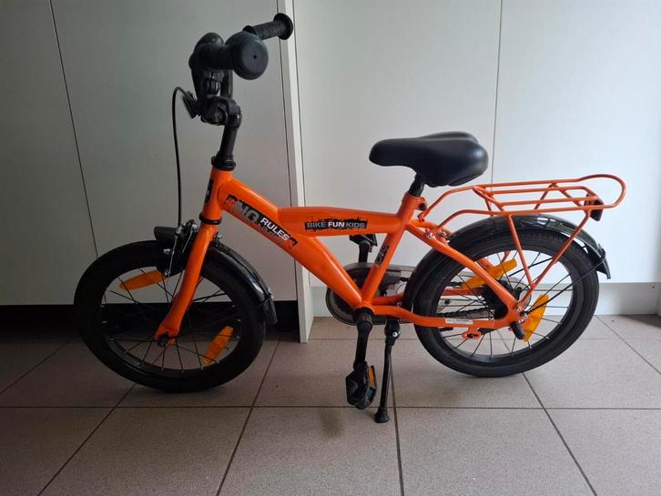 Kinderfiets bike fun kids 16inch bandjes, Fietsen en Brommers, Fietsen | Kinderfietsjes, Zo goed als nieuw, Ophalen