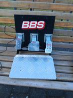 Thrustmaster BBS pedalen, Enlèvement