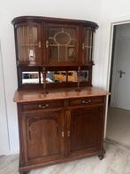 Mechelse kasten, tafel en 4 stoelen, Ophalen