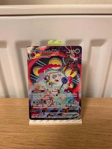 Orbeetle Vmax TG13/TG30 - Pokemon kaart beschikbaar voor biedingen