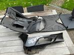 Kuip / voettrede en bak Aprillia SXR 50, Fietsen en Brommers, Brommeronderdelen | Scooters, Ophalen, Gebruikt, Frame, Aprilia