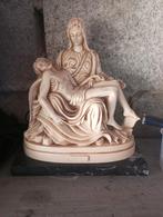 Antieke sculptuur gesigneerd door Pieta, Ophalen