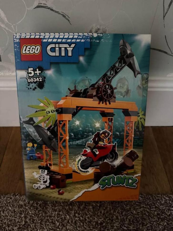 LEGO 60342 The Shark Attack Stunt Challenge, Kinderen en Baby's, Speelgoed | Duplo en Lego, Nieuw, Lego, Complete set, Ophalen of Verzenden