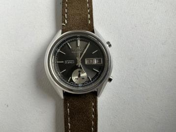 Vintage Seiko 7018-7000 Flyback Chronograph SALE! beschikbaar voor biedingen