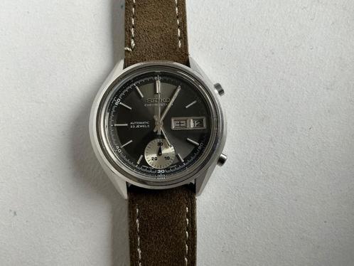 Vintage Seiko 7018-7000 Flyback Chronograph SALE!, Handtassen en Accessoires, Horloges | Heren, Gebruikt, Polshorloge, Seiko, Staal