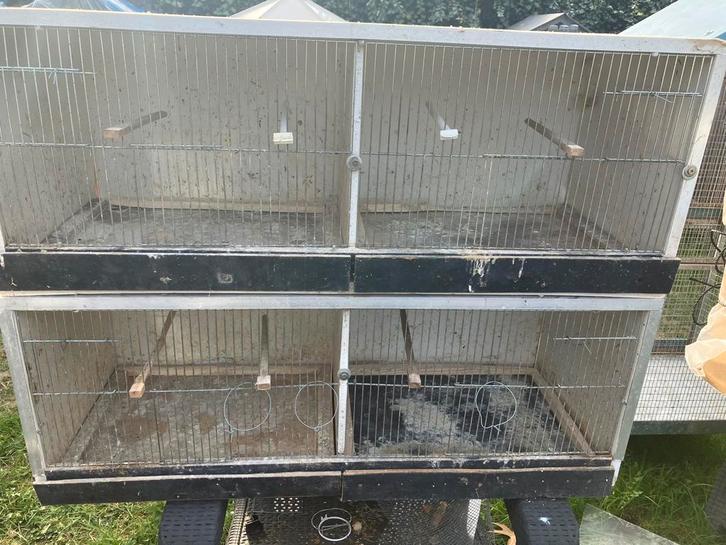4 KWEEKBAKKEN AFM:  1.05M X 40 X 40CM VOOR 43 EURO, Dieren en Toebehoren, Vogels | Toebehoren, Gebruikt, Overige typen, Ophalen