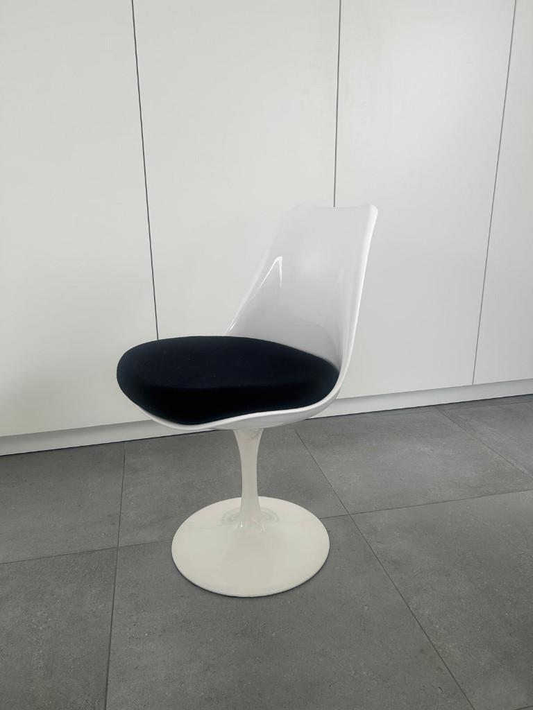 Tulip stoel 4 stuks, Maison & Meubles, Chaises, Métal, Comme neuf, Enlèvement, Blanc