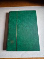 2 albums thèmatique chien, Timbres & Monnaies, Enlèvement ou Envoi