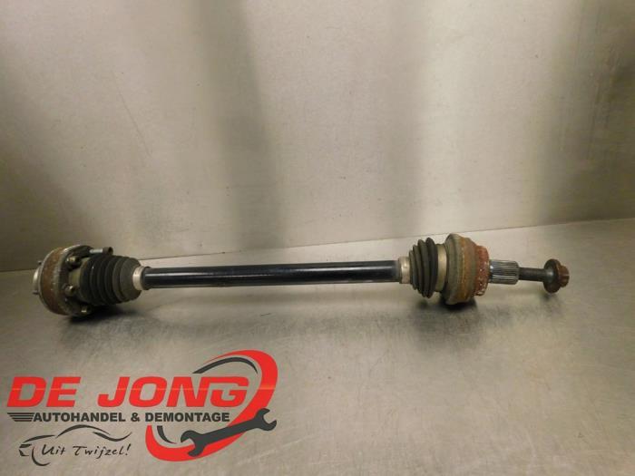 Arbre de transmission arrière gauche d'un Volkswagen Golf, Autos : Pièces & Accessoires, Volkswagen, -, 3 mois de garantie, Utilisé