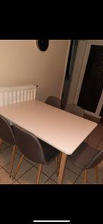 Tafel met 4 stoelen, Huis en Inrichting, Tafels | Eettafels, Ophalen, Zo goed als nieuw