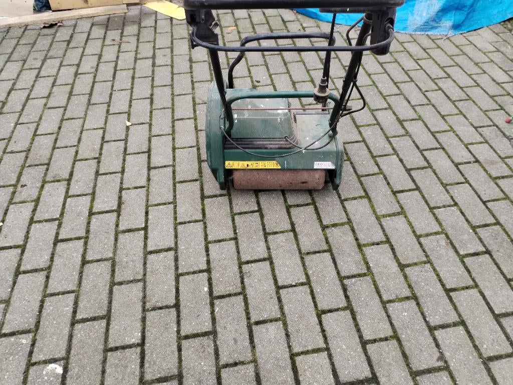 Grasmaaier, Tuin en Terras, Ophalen, Gebruikt, 40 t/m 49 cm, Elektrische grasmaaier