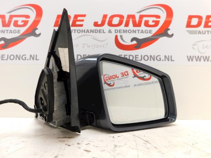 Buitenspiegel rechts van een Mercedes E-Klasse, Auto-onderdelen, Spiegels, Mercedes-Benz, Gebruikt, 3 maanden garantie, Ophalen of Verzenden