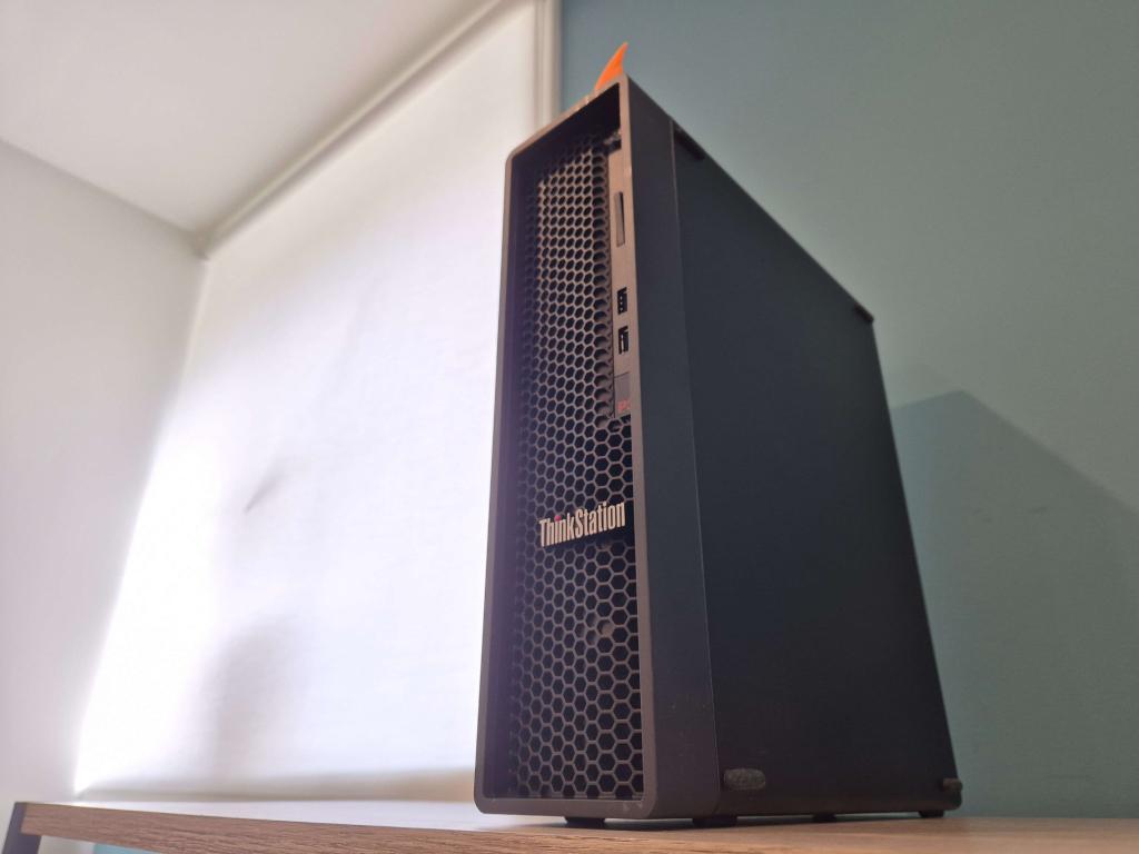 LENOVO P340 | i7 10700, 32GB DDR4, 1TB SSD | Pure Power, Informatique & Logiciels, Ordinateurs de bureau, Reconditionné, 4 Ghz ou plus