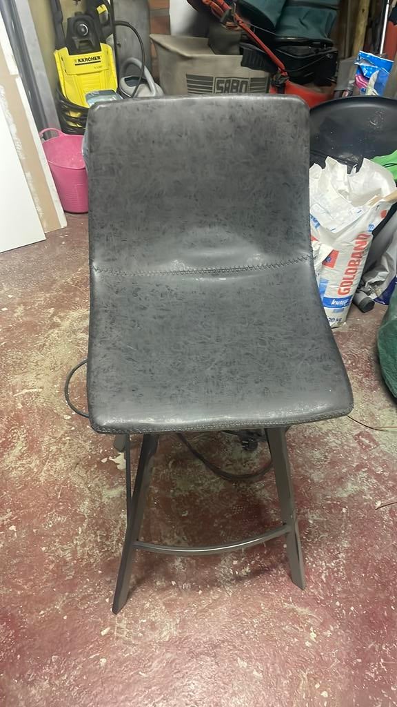 Tabourets de bar gris/noirs 4 pièces - faux cuir, Avec repose-pieds, 4 tabourets, Synthétique, Enlèvement