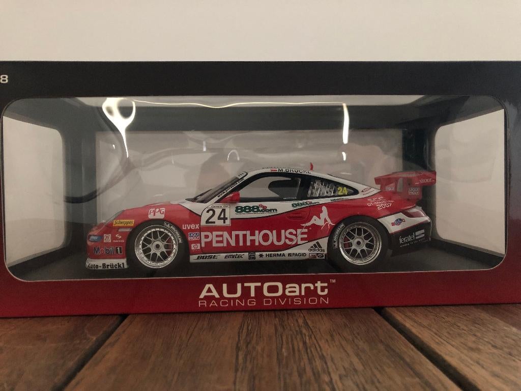 Autoart Porsche 997 GT3 Cup #24 Penthouse (Nieuw), Hobby en Vrije tijd, Modelauto's | 1:18, Nieuw, Auto, Autoart, Ophalen of Verzenden