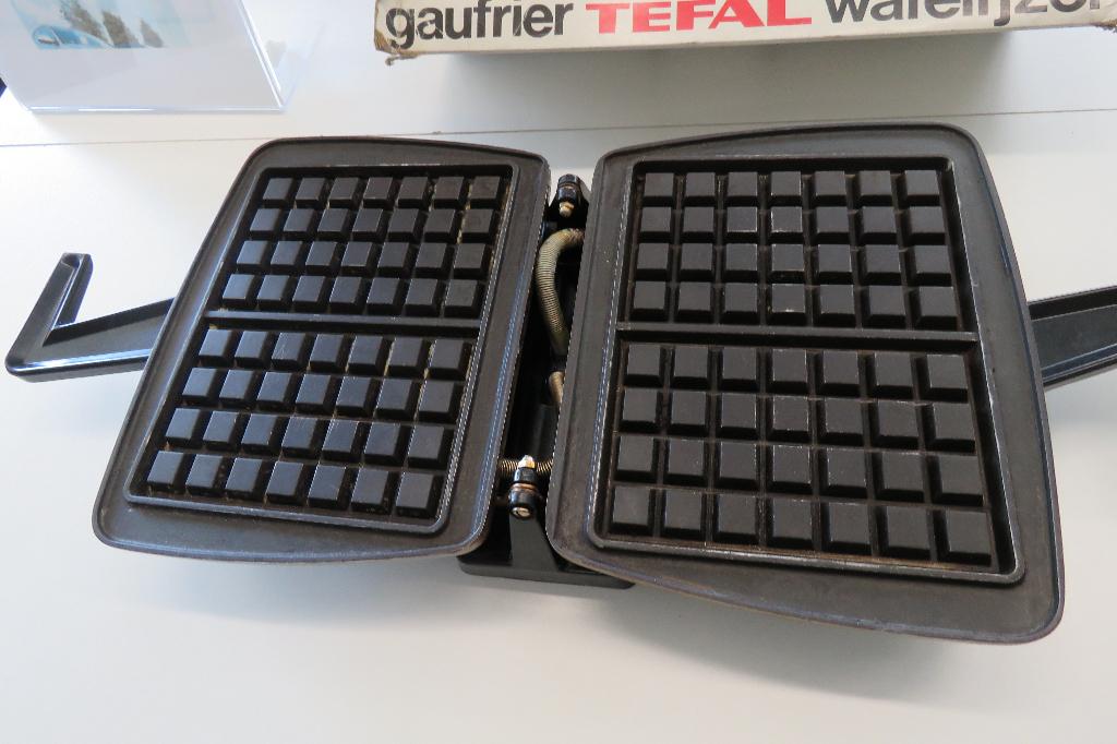 Gaufrier Tefal en acier inoxydable, Enlèvement, Plaques amovibles, Utilisé
