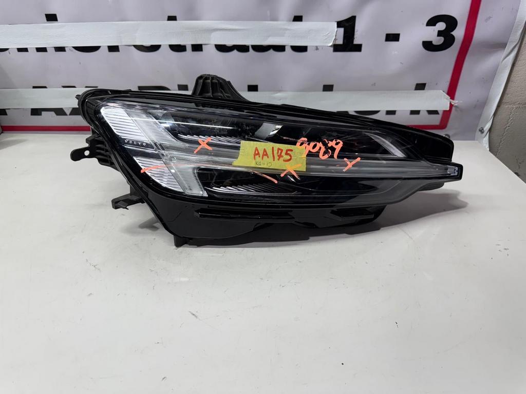 Volvo V60 Koplamp, Autos : Pièces & Accessoires, Éclairage, Utilisé, Enlèvement ou Envoi