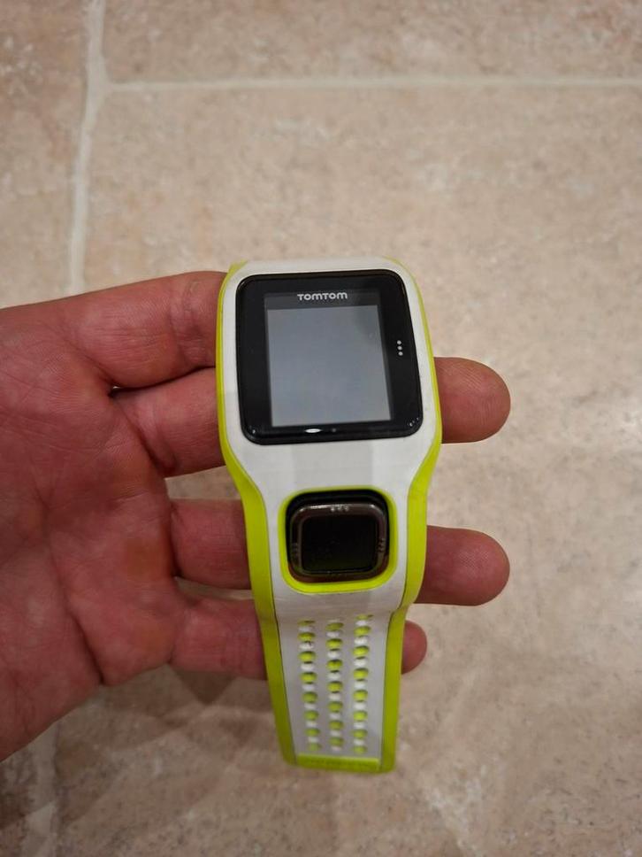 TomTom 8RA0 GPS-sporthorloge, Handtassen en Accessoires, Smartwatches, GPS, Waterdicht, Ophalen of Verzenden