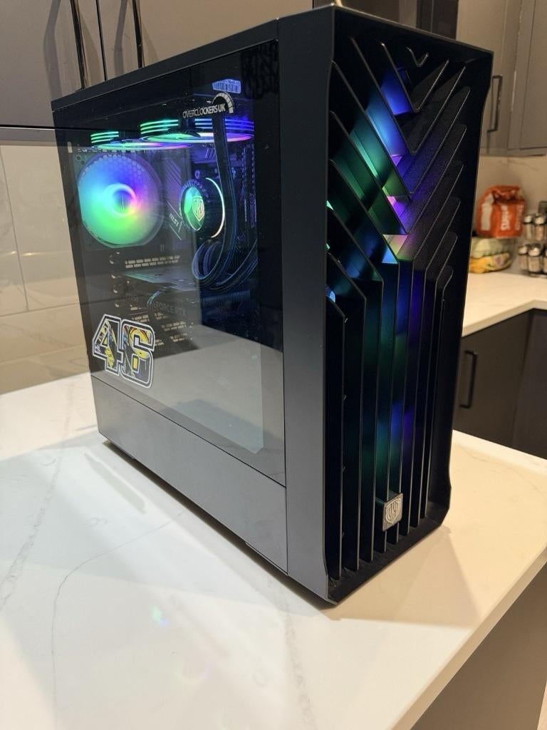 Gaming-pc: Intel Core i7-12700KF, RTX 4060 Ti, Computers en Software, Desktop Pc's, Zo goed als nieuw, SSD, 32 GB, Gaming, Ophalen of Verzenden