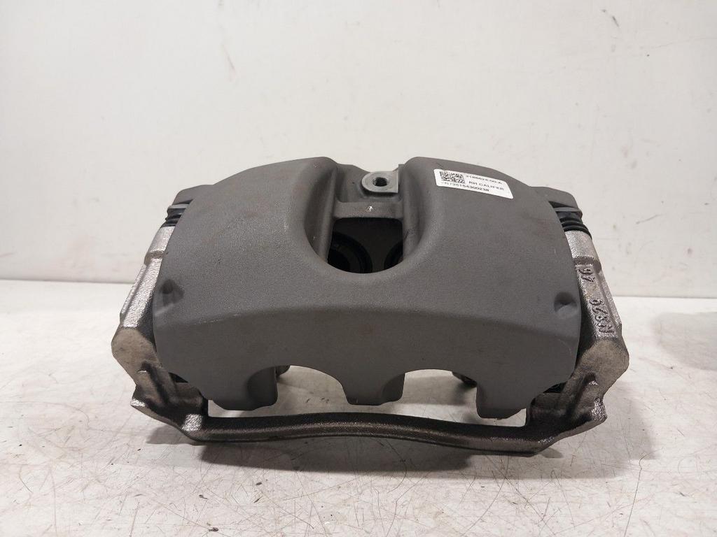 Remklauw rechts voor Tesla Model, Onderdelen@venauto.nl, Van der Ven Autorecycling B.V., Gebruikt, Ettenseweg 76, 4706 PB Roosendaal, The Netherlands