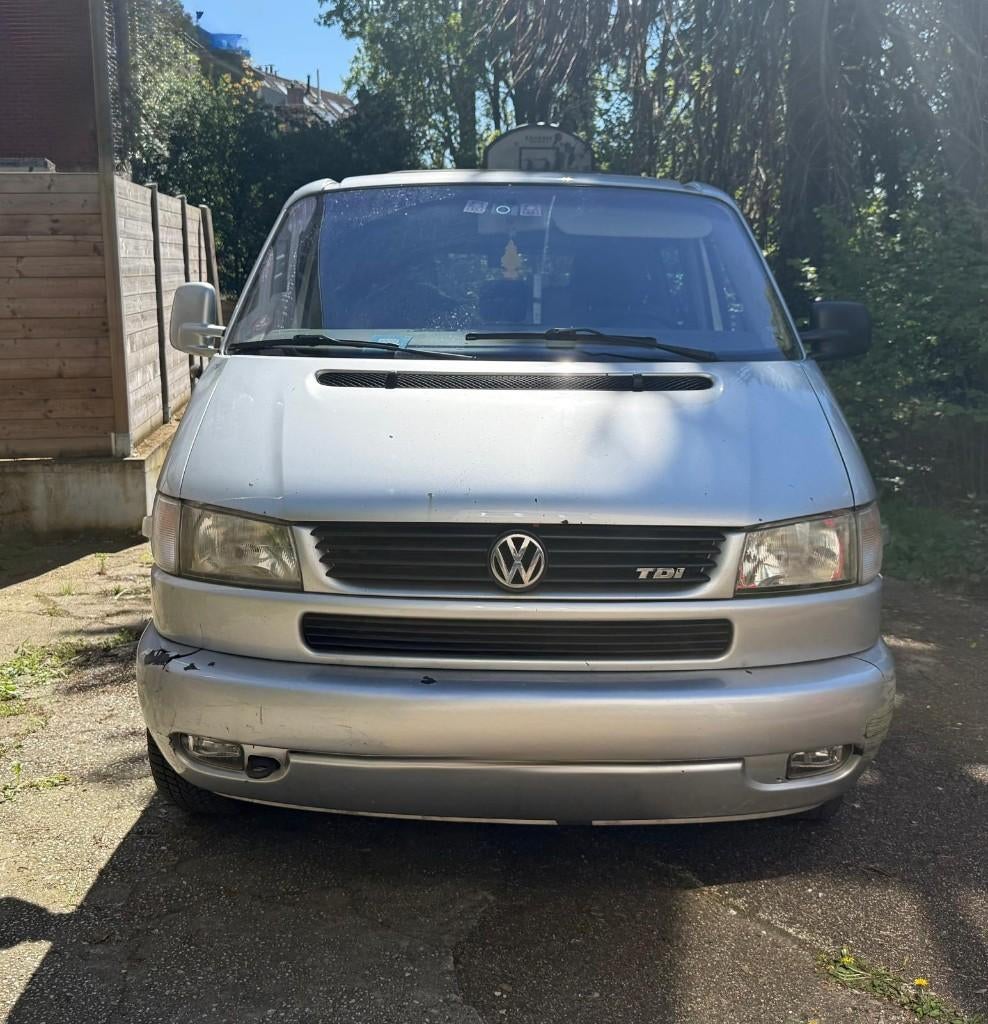 VW MULTIVAN T4 SYNCHRO, Autos, Volkswagen, Particulier, Multivan, 4x4, ABS, Airbags, Air conditionné, Vitres électriques, Jantes en alliage léger