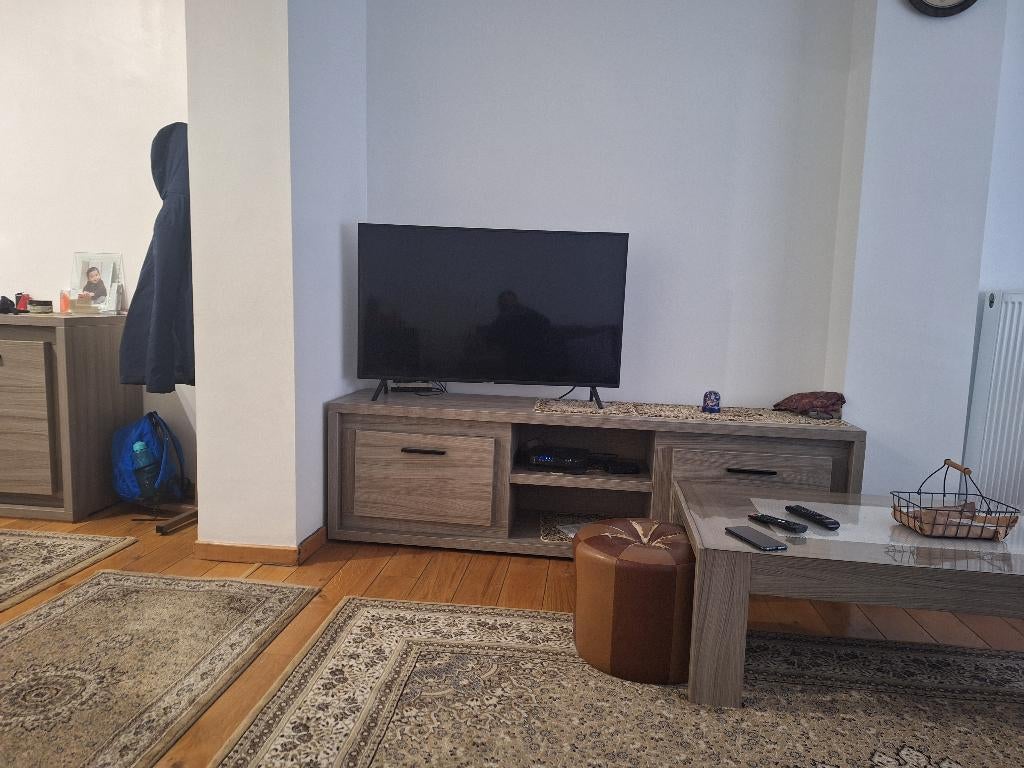 Meuble, Enlèvement, Comme neuf, Pin