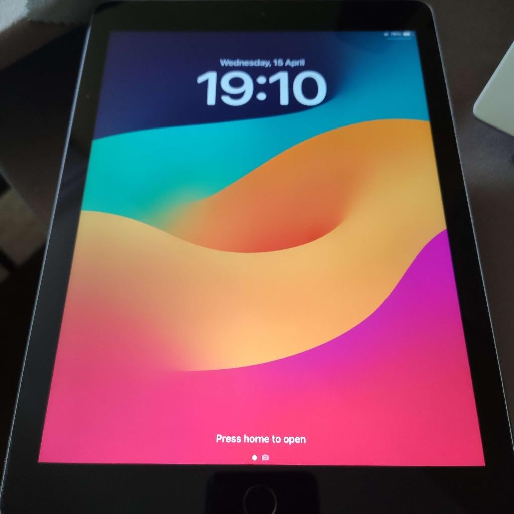 iPad (6e génération), Computers en Software, Apple iPads, Gebruikt, 32 GB, Apple iPad, Ophalen of Verzenden