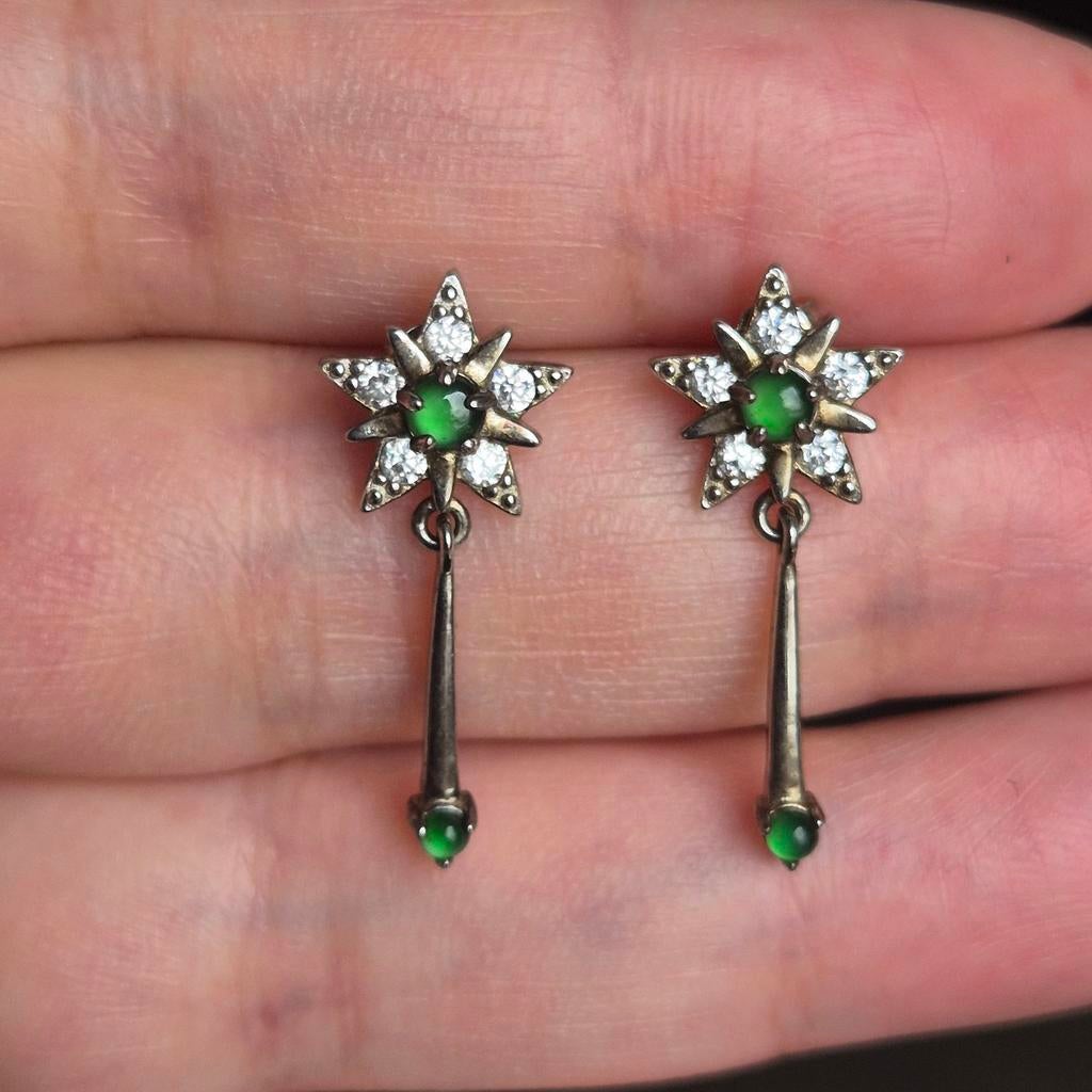 Boucles d'oreilles en jade naturel de type A en argent S925, Bijoux, Sacs & Beauté, Boucles d'oreilles, Puces ou Clous, Autres couleurs