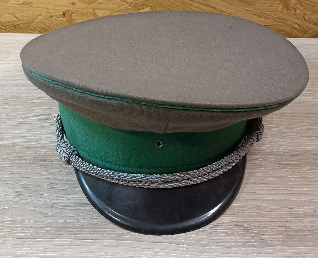 Casquette d'officier de la Volkspolizei (RDA) post ww2, Collections, Envoi, Armée de terre, Casque ou Béret