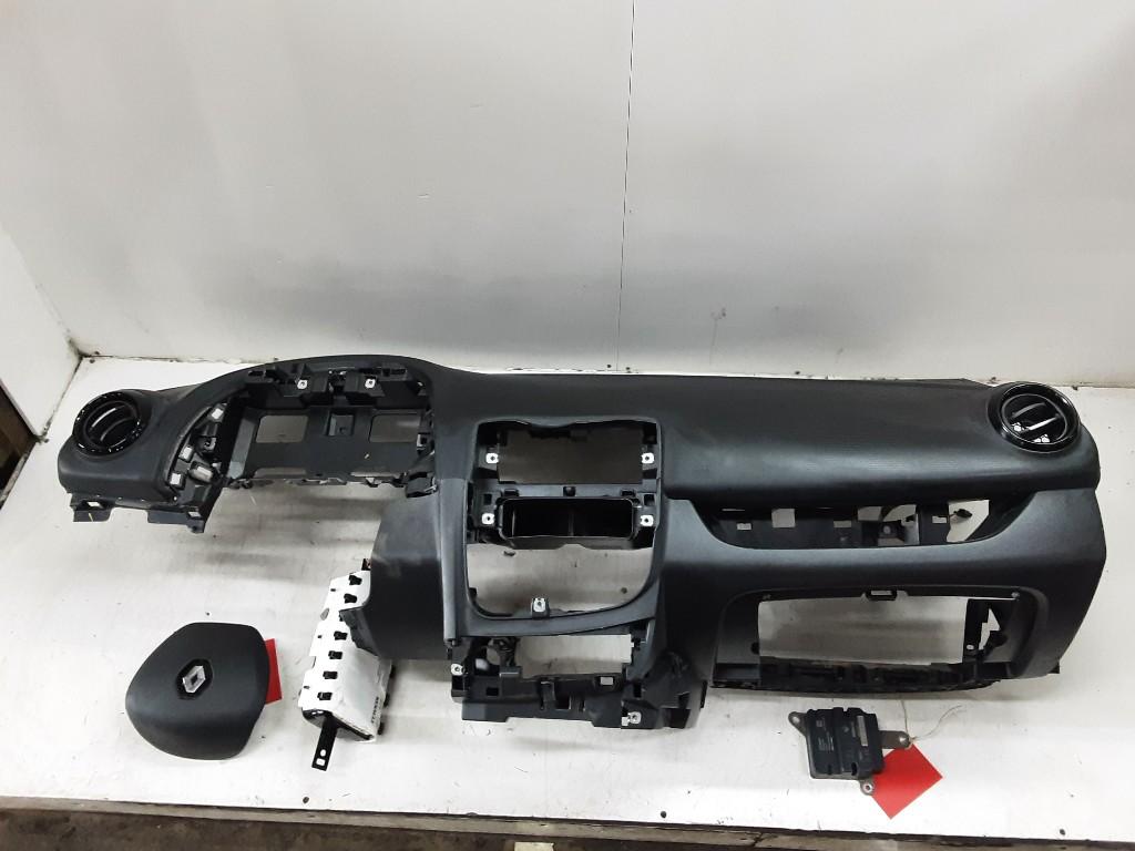 AIRBAG ENSEMBLE Renault Clio IV (5R) (01-2012/08-2021), Autos : Pièces & Accessoires, Renault, Mevr. I. Hauben, Utilisé, Rue de l'Espoir 34 34
4030  GRIVEGNÉE, BE